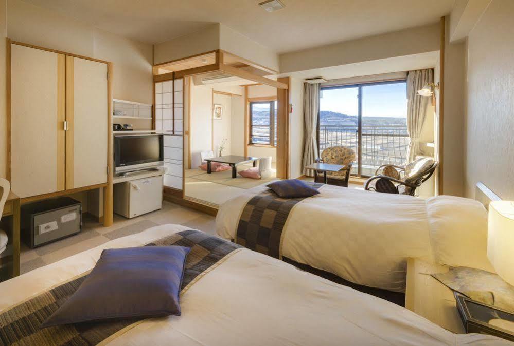 Fujisan Onsen Bessho Sasa Hotell Fujiyoshida Eksteriør bilde