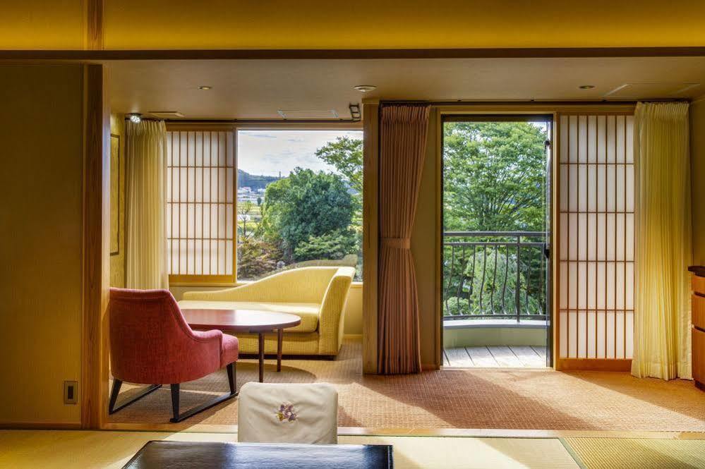 Fujisan Onsen Bessho Sasa Hotell Fujiyoshida Eksteriør bilde