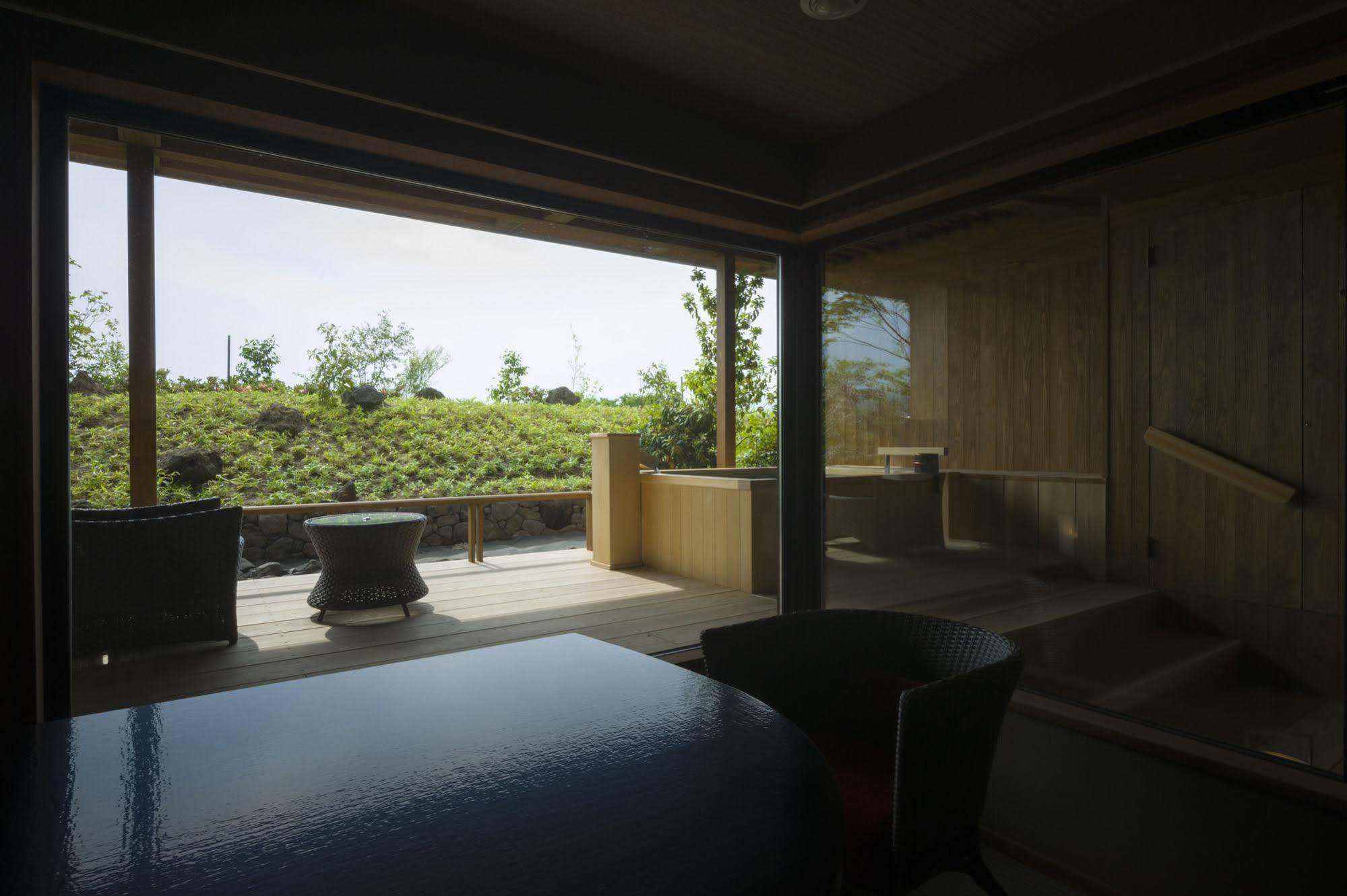 Fujisan Onsen Bessho Sasa Hotell Fujiyoshida Eksteriør bilde