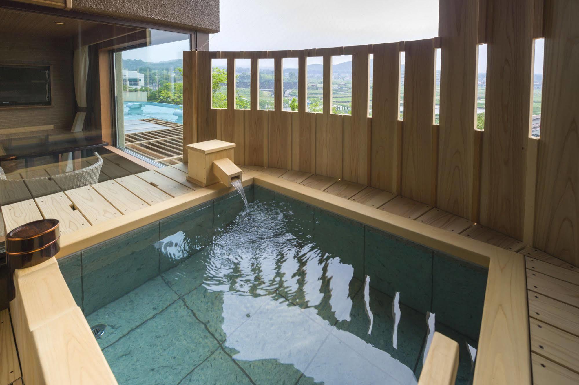 Fujisan Onsen Bessho Sasa Hotell Fujiyoshida Eksteriør bilde